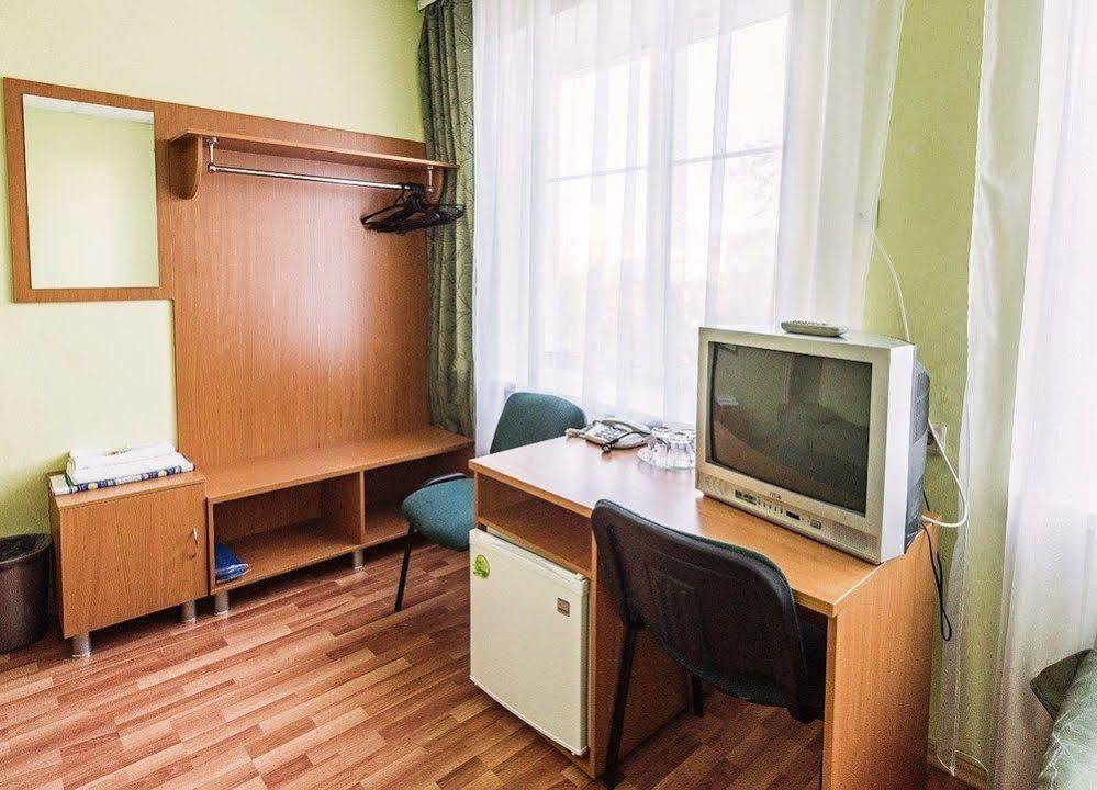 Bolshoy Ural Hotel Jekaterynburg Zewnętrze zdjęcie